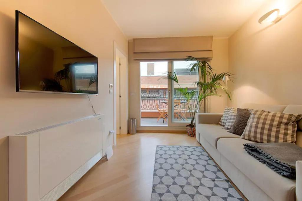 Bologna Altana Deluxe room 2